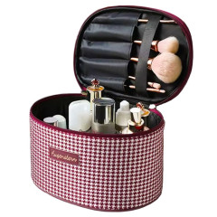 Kosmetický kufřík TB11040M vínová (2)